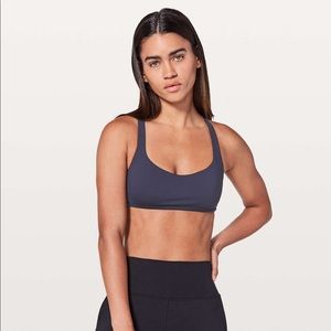 Lululemon Free to be Wild bra midnight navy
